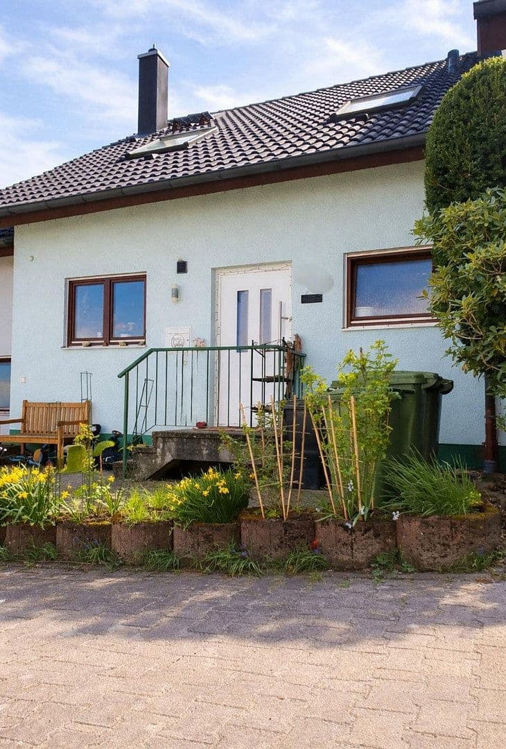 Predaj domu 99 m², pozemek 292 m², Öhringen, Bádensko-Wurttembersko Predaj domu 99 m², pozemek 292 m², Öhringen, Bádensko-Wurttembersko