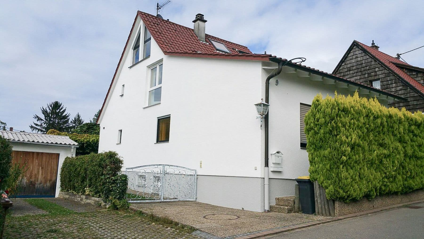 Predaj domu 133 m², pozemek 458 m², Stuttgart, Bádensko-Wurttembersko Predaj domu 133 m², pozemek 458 m², Stuttgart, Bádensko-Wurttembersko