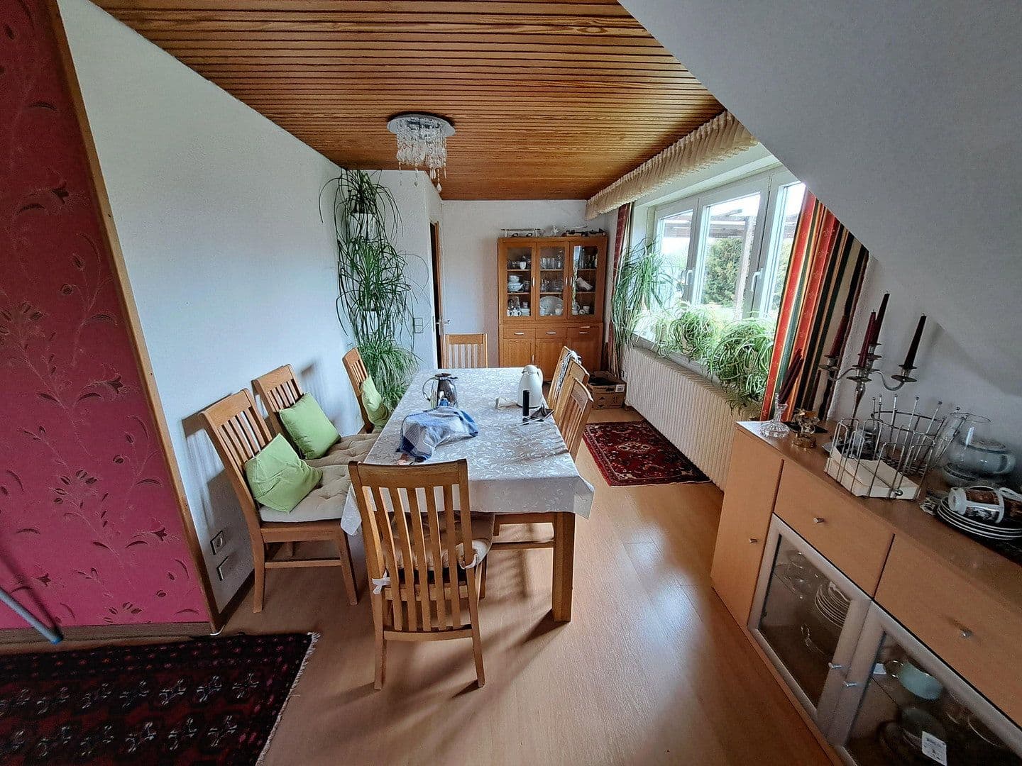 Predaj domu 200 m², pozemek 2.435 m², Eutiner Strasse 54, Malente, Šlezvicko-Holštajnsko Predaj domu 200 m², pozemek 2.435 m², Eutiner Strasse 54, Malente, Šlezvicko-Holštajnsko