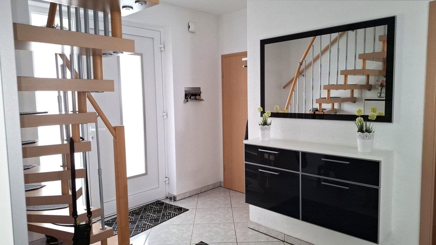 Predaj domu 126 m², pozemek 470 m², Barsinghausen, Dolné Sasko Predaj domu 126 m², pozemek 470 m², Barsinghausen, Dolné Sasko