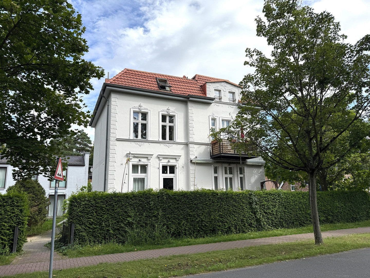 Prenájom bytu 4-izbový 130 m², Bernauer Chaussee 48, Wandlitz, Brandenbursko Prenájom bytu 4-izbový 130 m², Bernauer Chaussee 48, Wandlitz, Brandenbursko