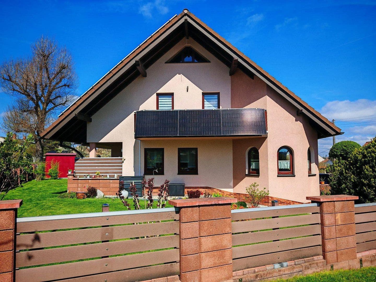 Predaj domu 188 m², pozemek 714 m², Plavno, Sasko Predaj domu 188 m², pozemek 714 m², Plavno, Sasko