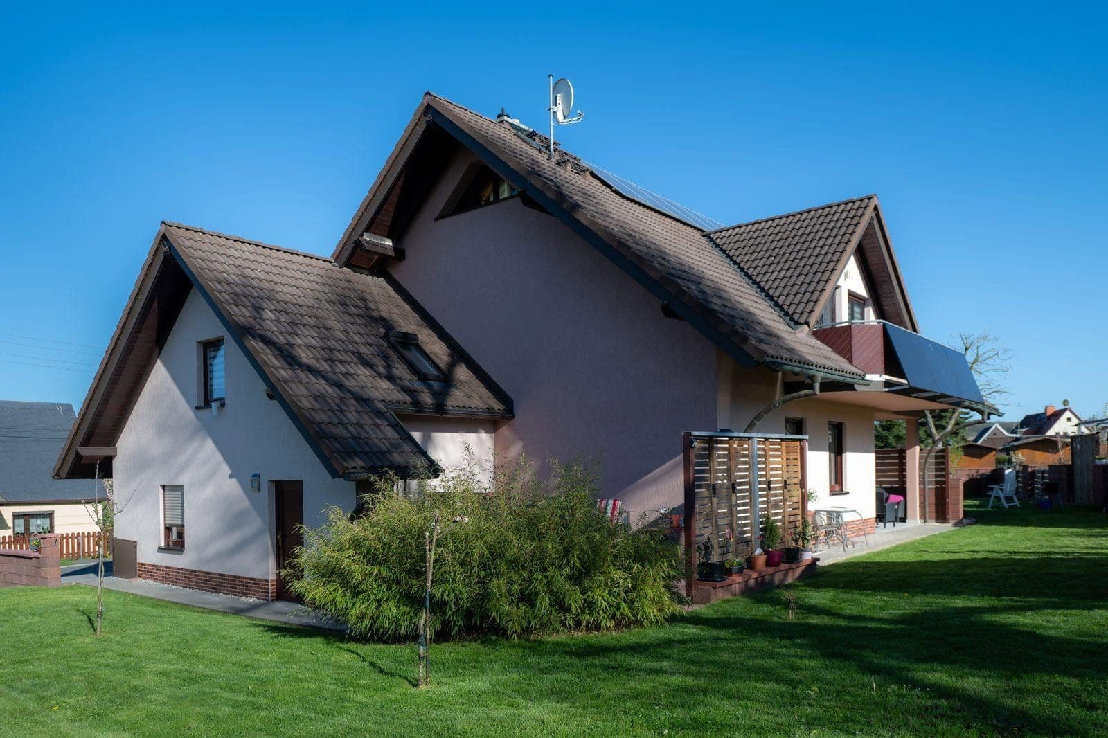Predaj domu 188 m², pozemek 714 m², Plavno, Sasko Predaj domu 188 m², pozemek 714 m², Plavno, Sasko