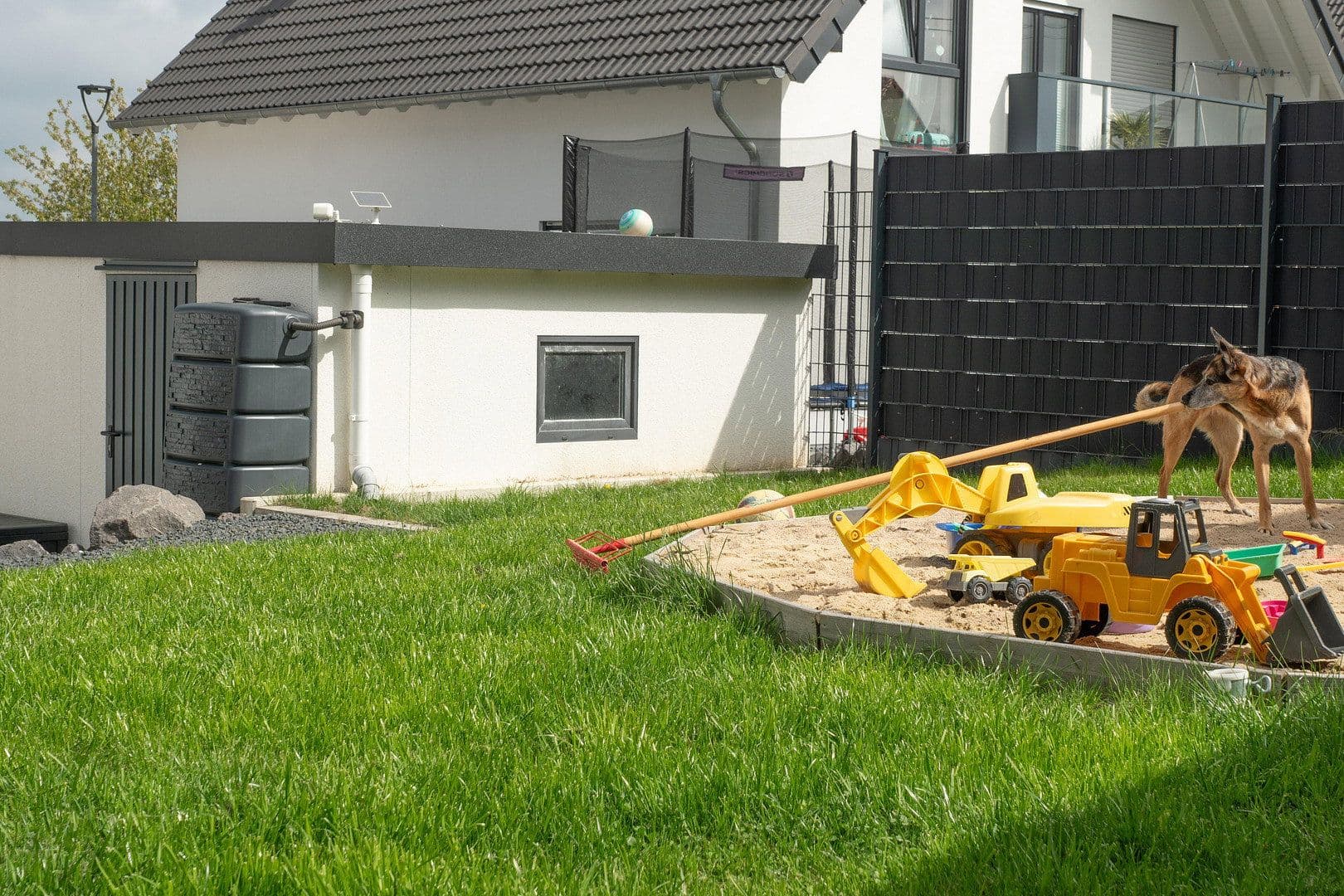 Predaj domu 160 m², pozemek 564 m², Neustadt (Wied), Porýnie-Falcko Predaj domu 160 m², pozemek 564 m², Neustadt (Wied), Porýnie-Falcko
