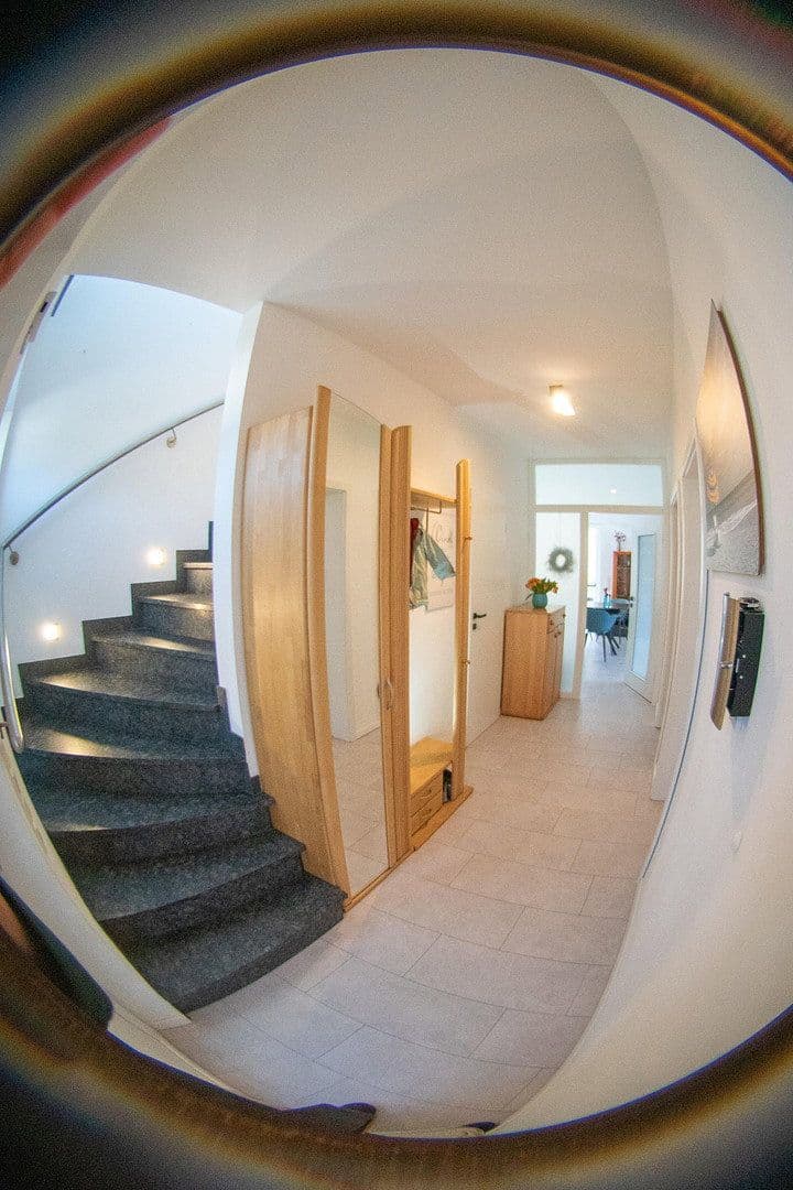 Predaj domu 160 m², pozemek 564 m², Neustadt (Wied), Porýnie-Falcko Predaj domu 160 m², pozemek 564 m², Neustadt (Wied), Porýnie-Falcko