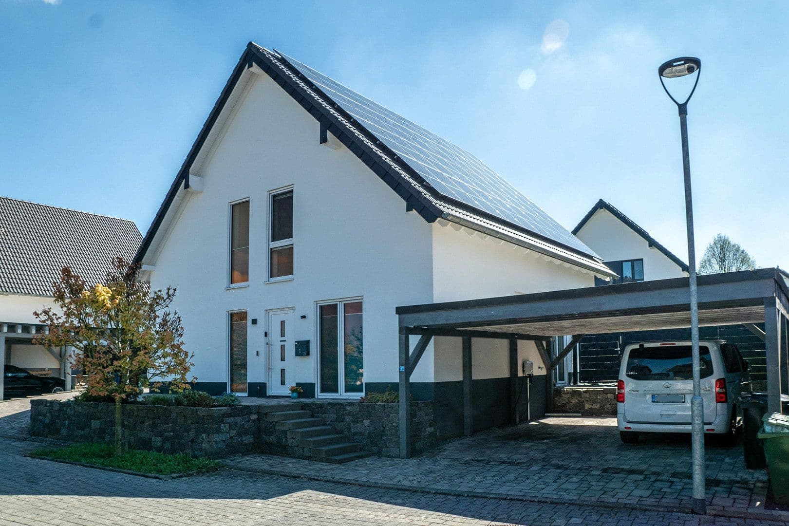 Predaj domu 160 m², pozemek 564 m², Neustadt (Wied), Porýnie-Falcko Predaj domu 160 m², pozemek 564 m², Neustadt (Wied), Porýnie-Falcko
