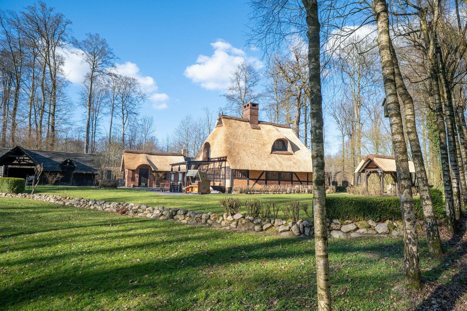 Predaj domu 116 m², pozemek 7.315 m², Kiekut, Seedorf, Šlezvicko-Holštajnsko Predaj domu 116 m², pozemek 7.315 m², Kiekut, Seedorf, Šlezvicko-Holštajnsko