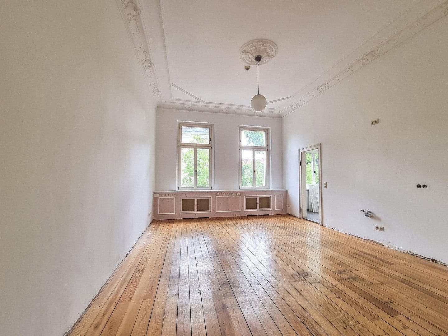 Prenájom kancelárie 300 m², Leipzig, Sasko Prenájom kancelárie 300 m², Leipzig, Sasko