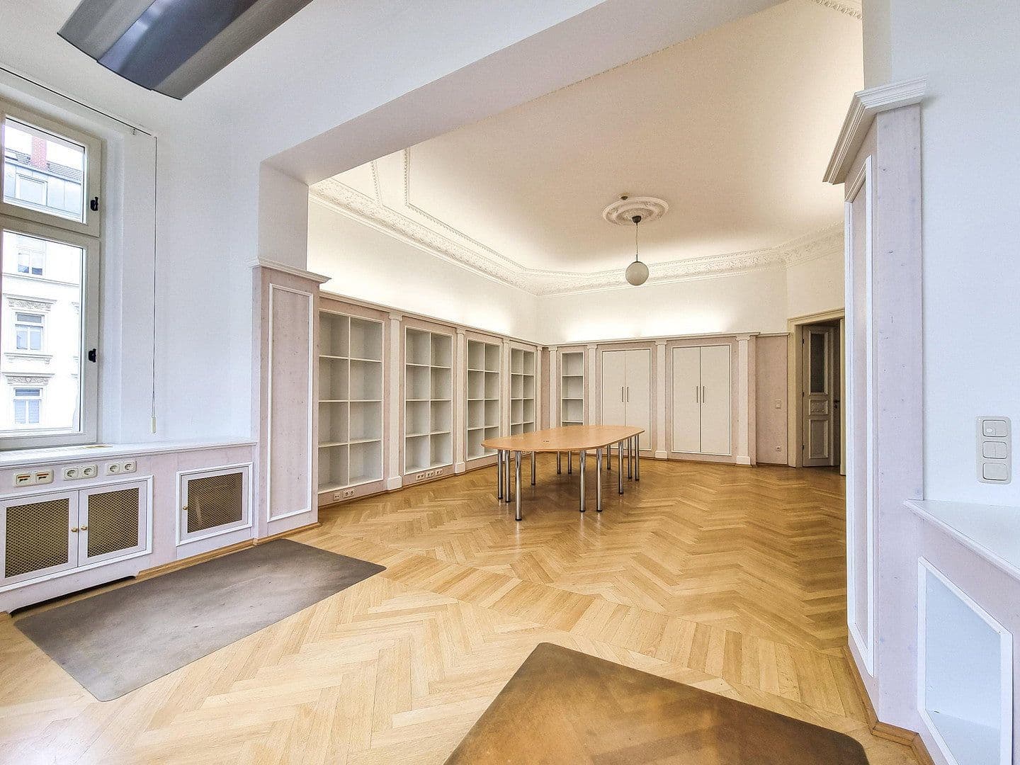Prenájom kancelárie 300 m², Leipzig, Sasko Prenájom kancelárie 300 m², Leipzig, Sasko