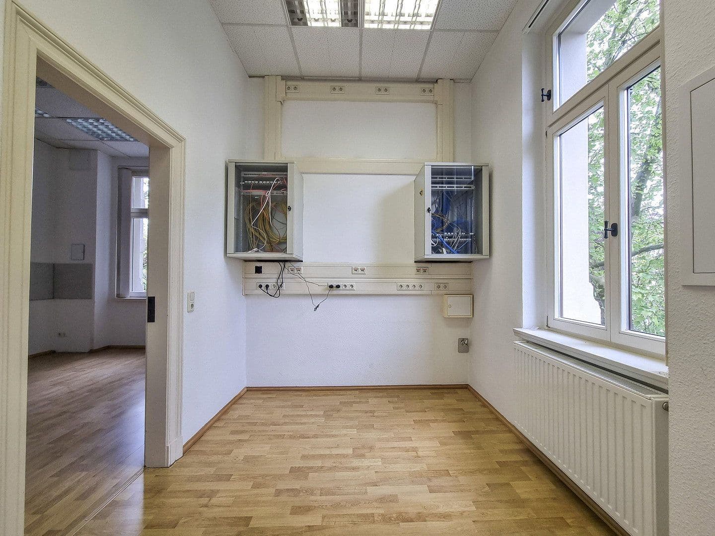 Prenájom kancelárie 300 m², Leipzig, Sasko Prenájom kancelárie 300 m², Leipzig, Sasko