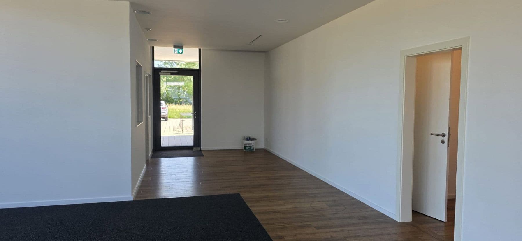 Prenájom kancelárie 206 m², Wilhelm-Leonhard-Straße 16, Kehl, Bádensko-Wurttembersko Prenájom kancelárie 206 m², Wilhelm-Leonhard-Straße 16, Kehl, Bádensko-Wurttembersko