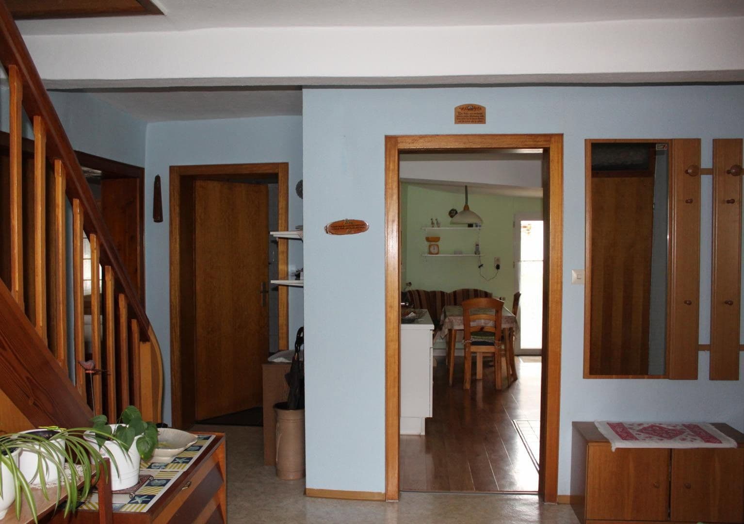 Predaj domu 188 m², pozemek 1.928 m², Alzenau, Bavorsko Predaj domu 188 m², pozemek 1.928 m², Alzenau, Bavorsko