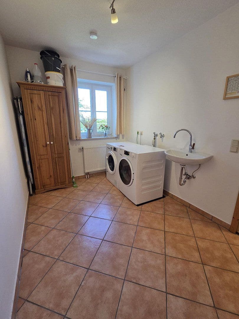 Predaj domu 143 m², pozemek 887 m², Vilgertshofen, Bavorsko Predaj domu 143 m², pozemek 887 m², Vilgertshofen, Bavorsko