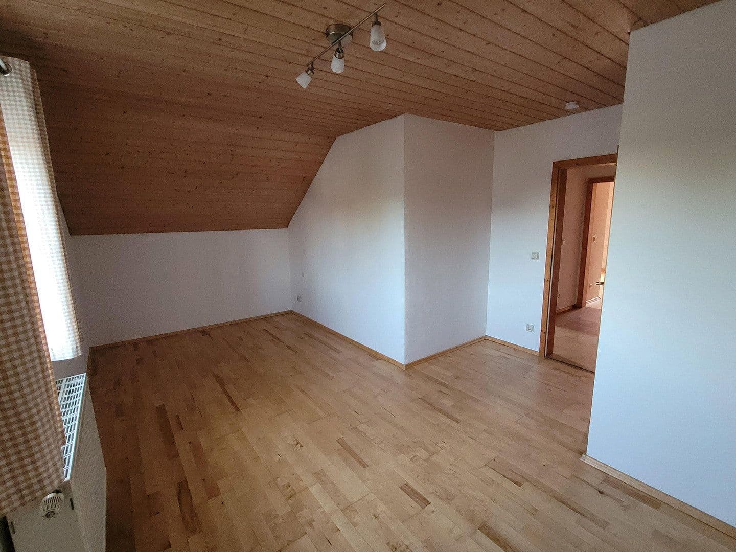 Predaj domu 143 m², pozemek 887 m², Vilgertshofen, Bavorsko Predaj domu 143 m², pozemek 887 m², Vilgertshofen, Bavorsko