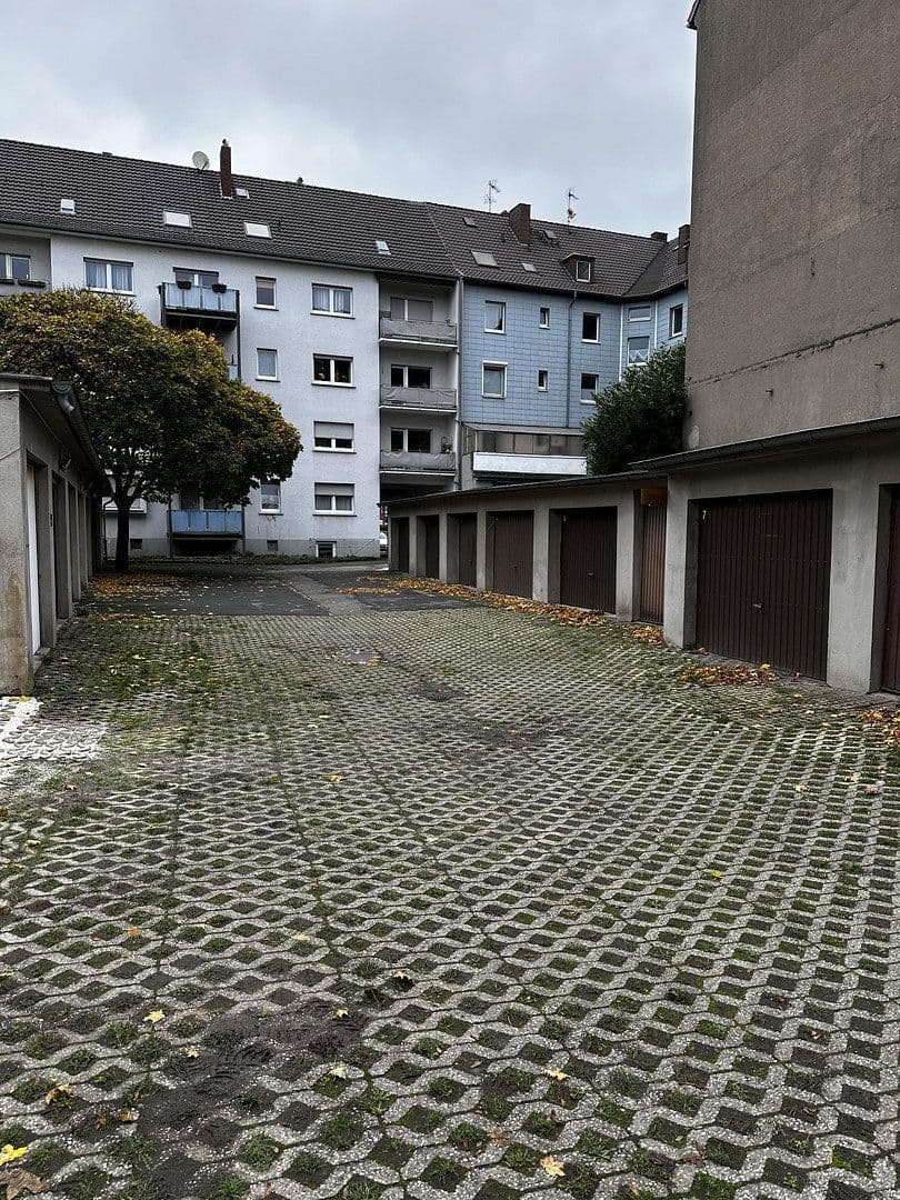Prenájom garáže, Schillerstraße 1, Witten, Severné Porýnie - Westfálsko Prenájom garáže, Schillerstraße 1, Witten, Severné Porýnie - Westfálsko