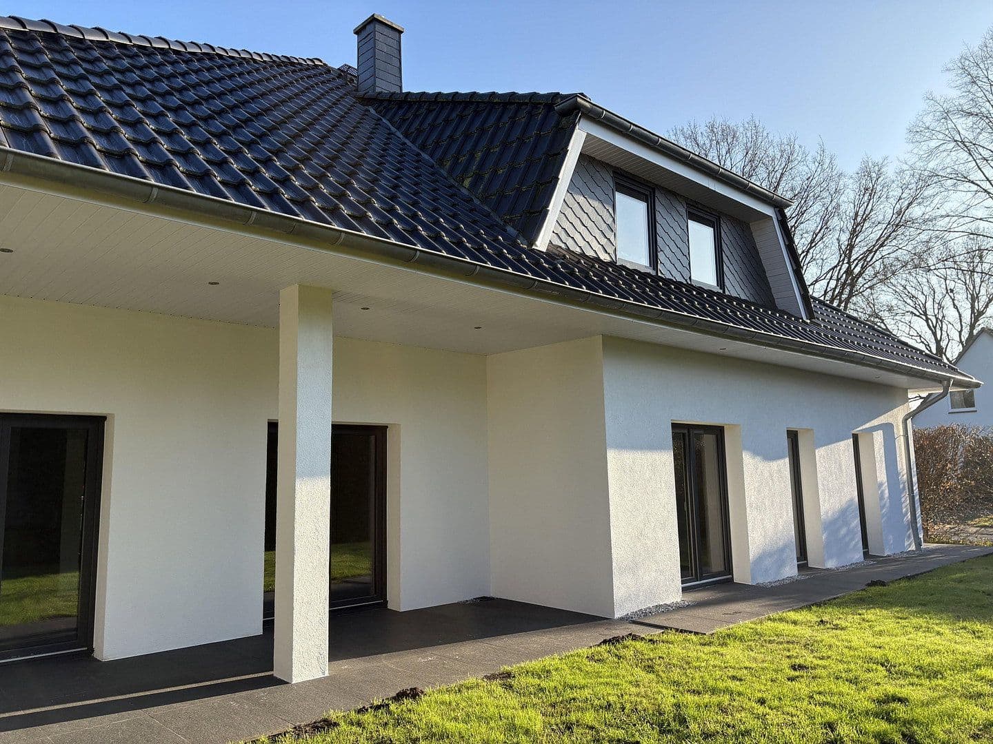 Predaj domu 268 m², pozemek 650 m², Jersbek, Jersbek, Šlezvicko-Holštajnsko Predaj domu 268 m², pozemek 650 m², Jersbek, Jersbek, Šlezvicko-Holštajnsko