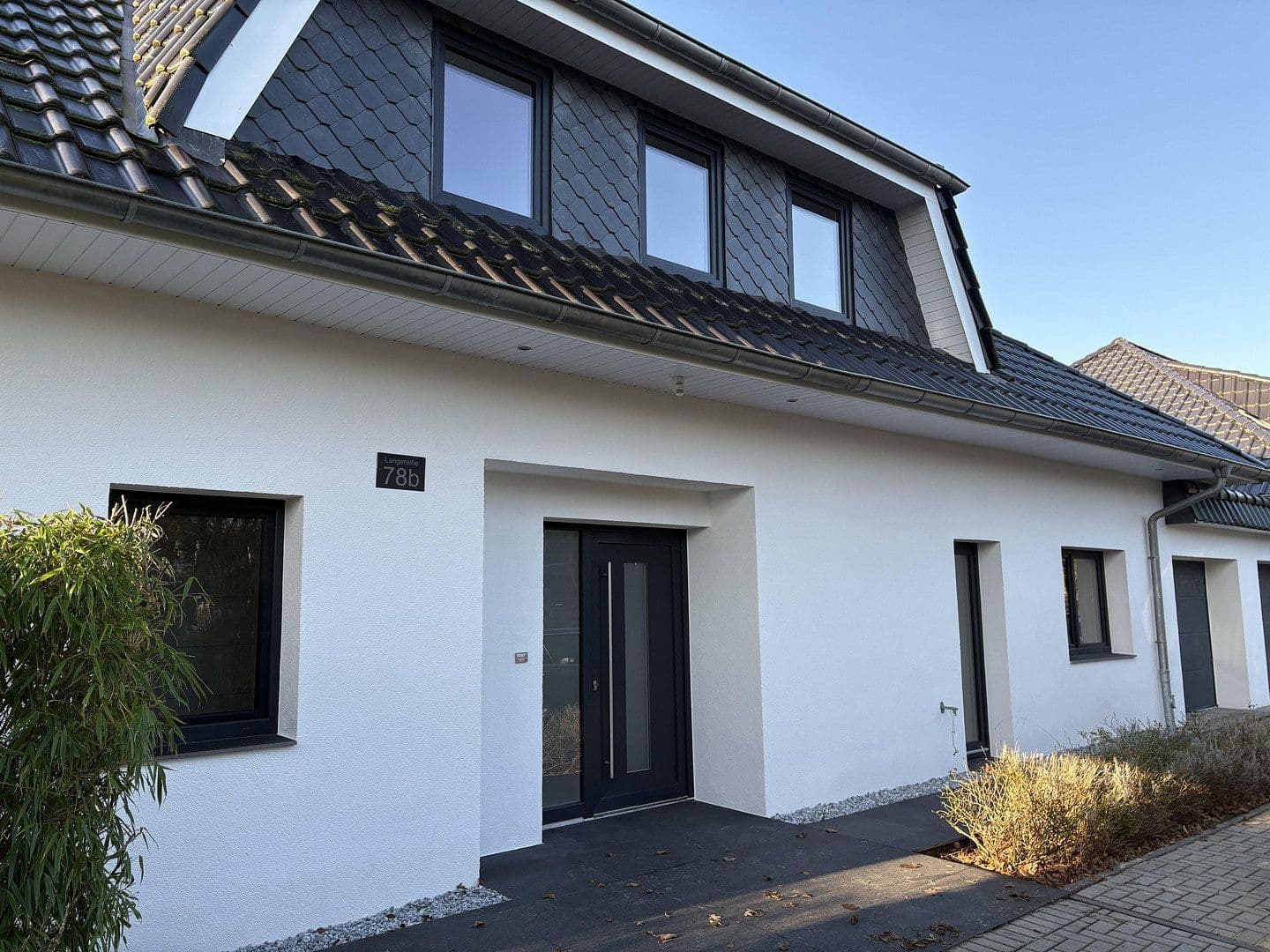 Predaj domu 268 m², pozemek 650 m², Jersbek, Jersbek, Šlezvicko-Holštajnsko Predaj domu 268 m², pozemek 650 m², Jersbek, Jersbek, Šlezvicko-Holštajnsko