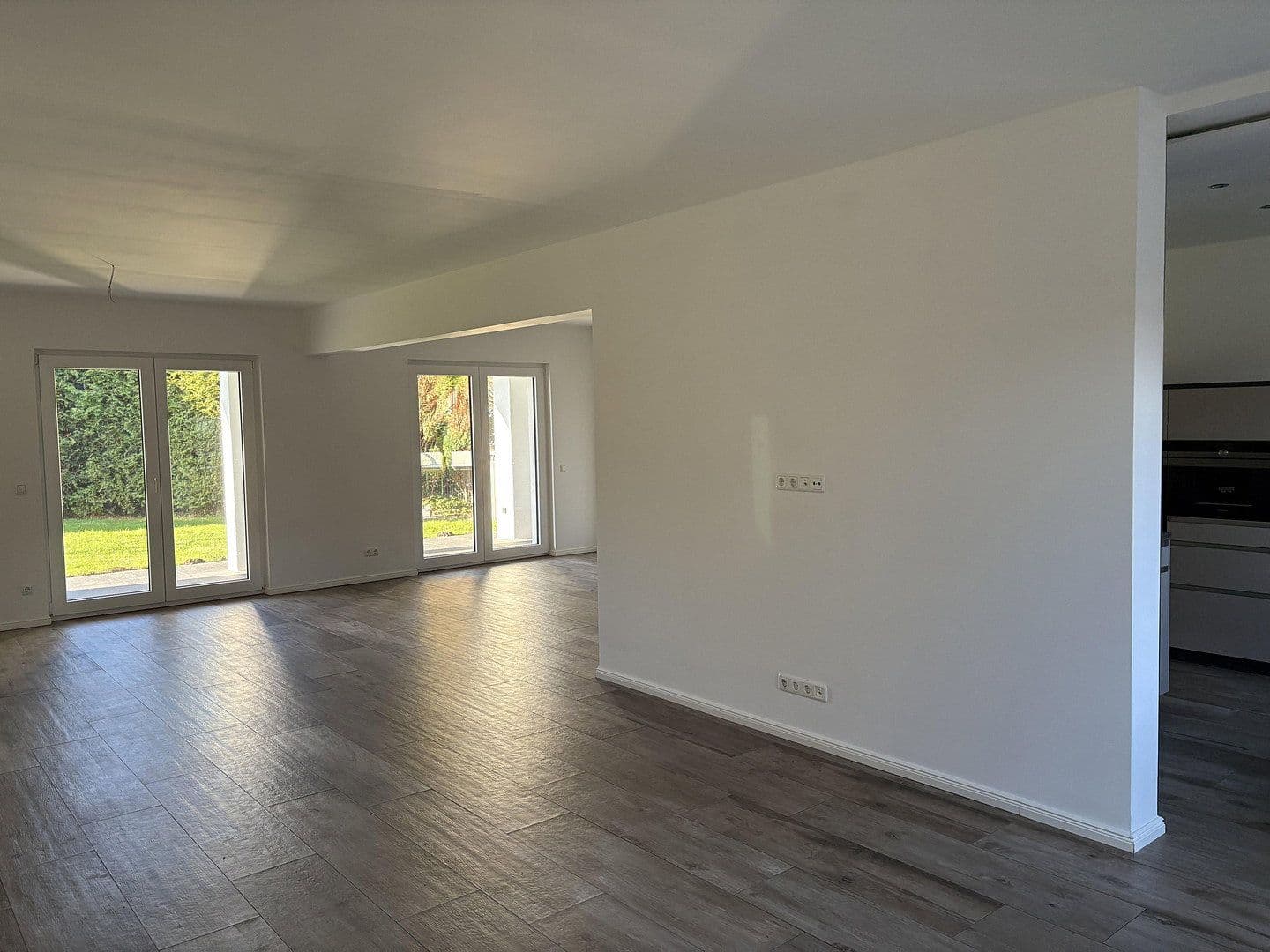 Predaj domu 268 m², pozemek 650 m², Jersbek, Jersbek, Šlezvicko-Holštajnsko Predaj domu 268 m², pozemek 650 m², Jersbek, Jersbek, Šlezvicko-Holštajnsko