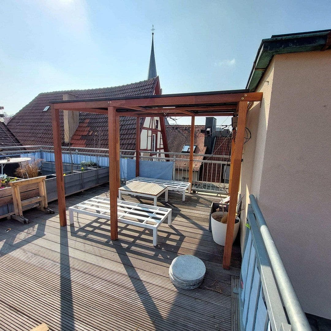 Prenájom bytu 4-izbový 170 m², Ochsenfurt, Bavorsko Prenájom bytu 4-izbový 170 m², Ochsenfurt, Bavorsko