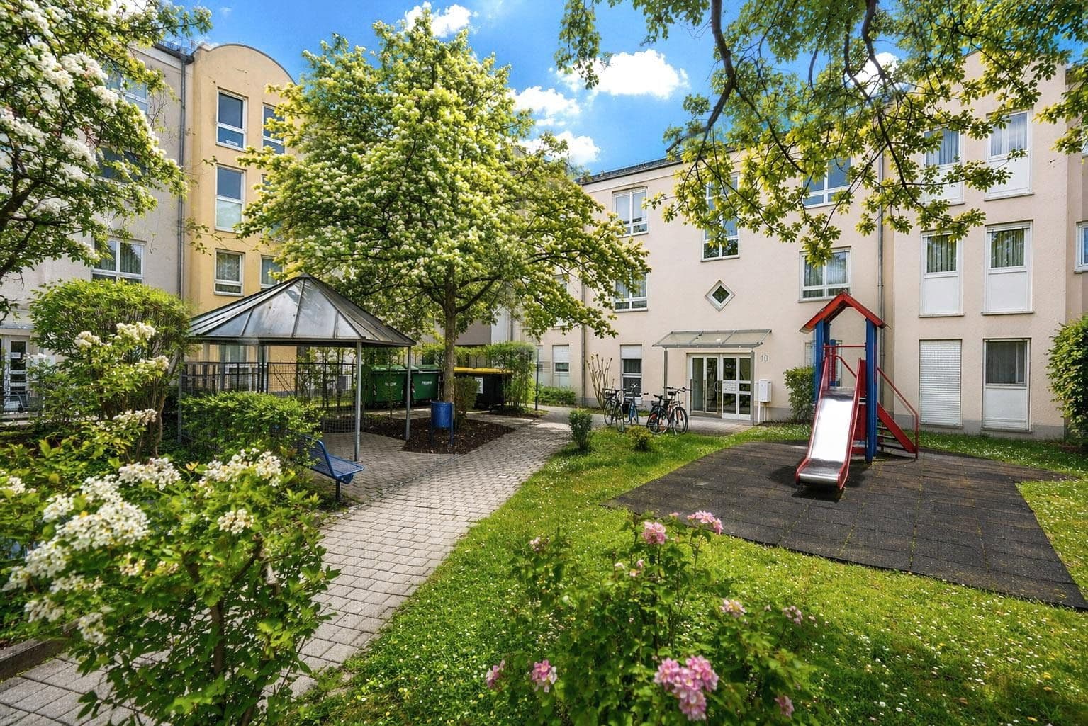 Predaj bytu 3-izbový 70 m², Gersthofen, Bavorsko Predaj bytu 3-izbový 70 m², Gersthofen, Bavorsko