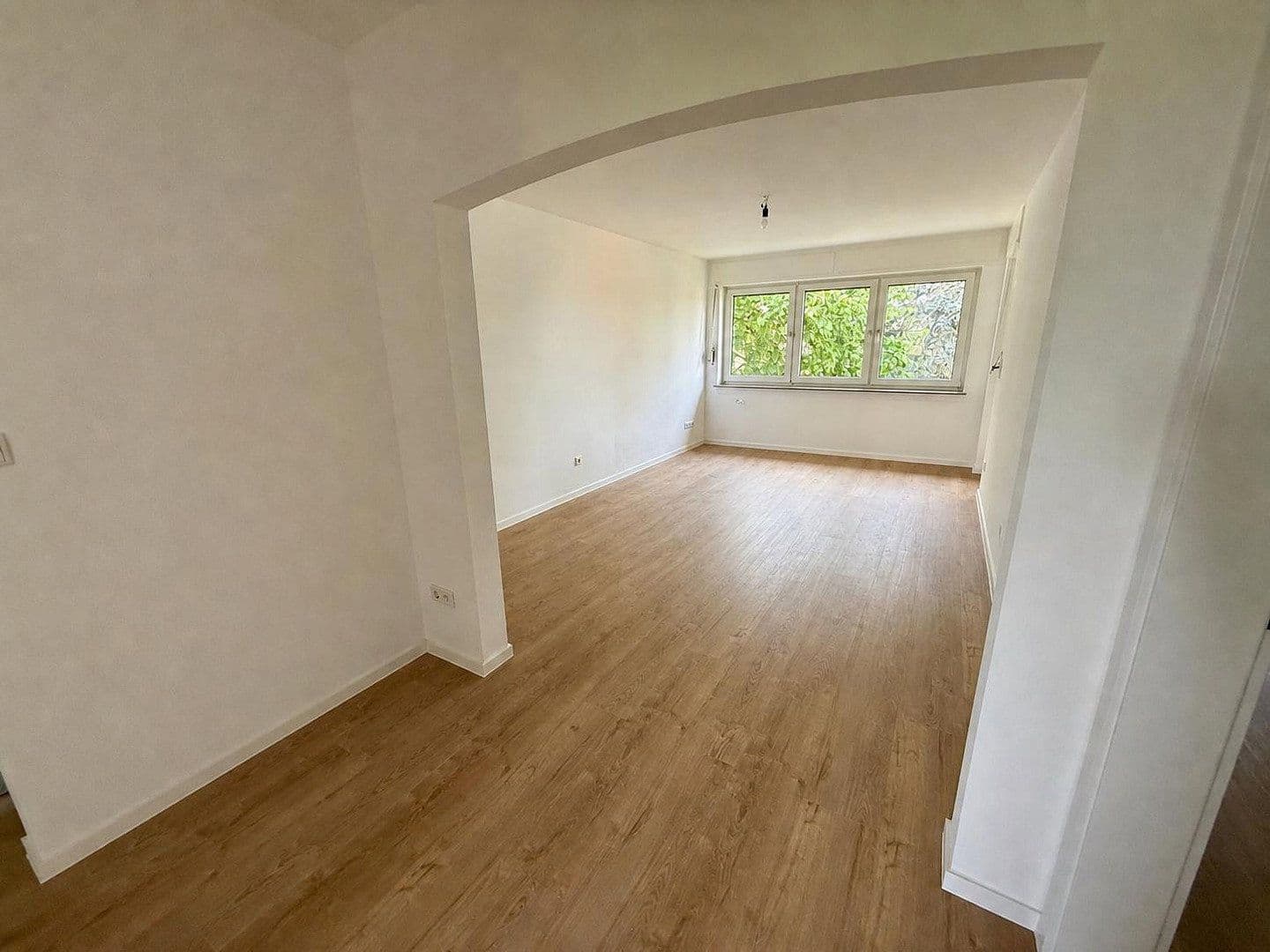 Prenájom bytu 3-izbový 74 m², Korschenbroich, Severné Porýnie - Westfálsko Prenájom bytu 3-izbový 74 m², Korschenbroich, Severné Porýnie - Westfálsko