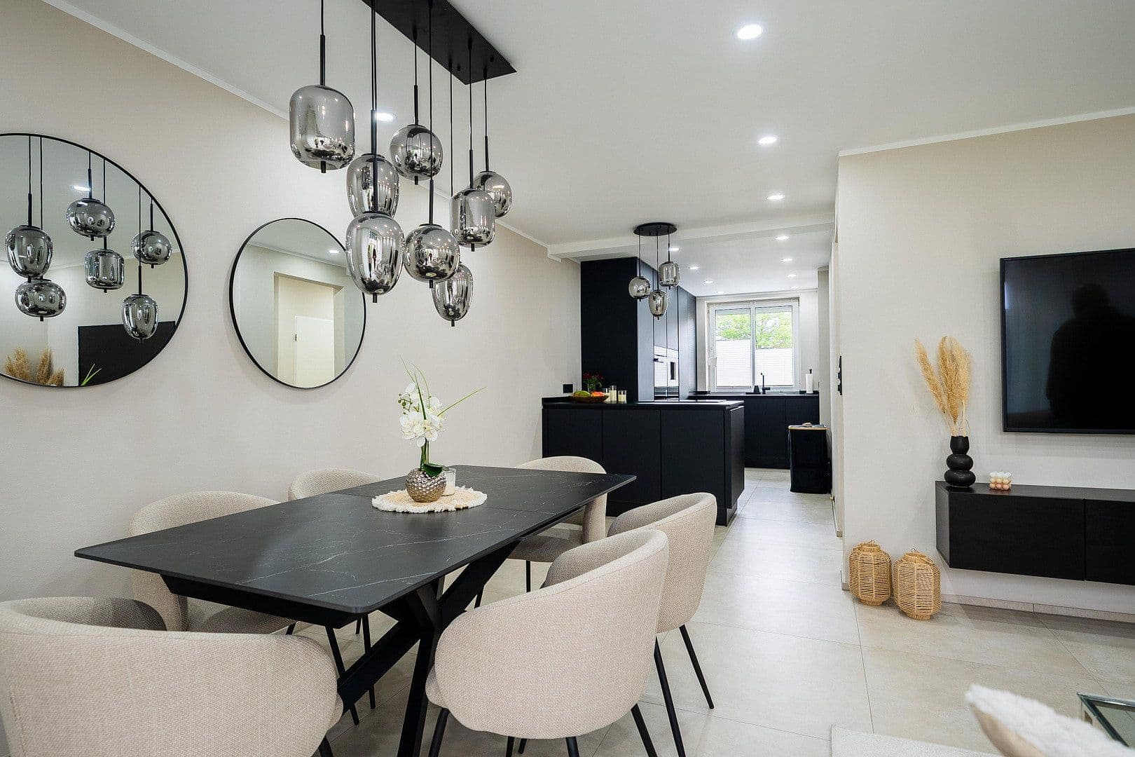 Predaj domu 124 m², pozemek 179 m², Göttingen, Dolné Sasko Predaj domu 124 m², pozemek 179 m², Göttingen, Dolné Sasko