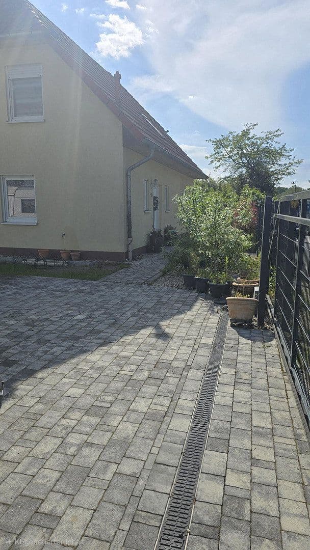 Predaj domu 121 m², pozemek 830 m², Finsterwalde, Brandenbursko Predaj domu 121 m², pozemek 830 m², Finsterwalde, Brandenbursko