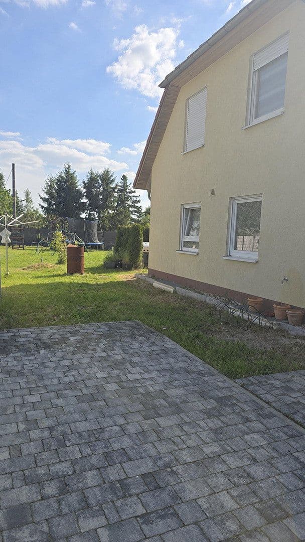 Predaj domu 121 m², pozemek 830 m², Finsterwalde, Brandenbursko Predaj domu 121 m², pozemek 830 m², Finsterwalde, Brandenbursko