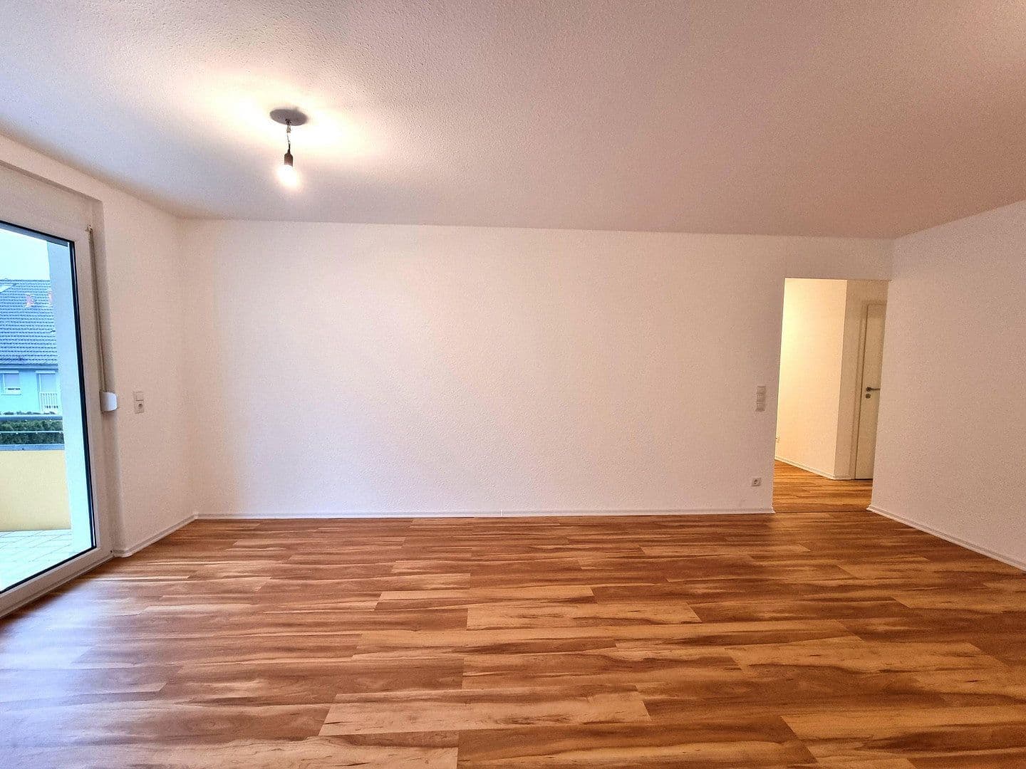 Prenájom bytu 3-izbový 83 m², Helga-Barth-Straße 7, Bretten, Bádensko-Wurttembersko Prenájom bytu 3-izbový 83 m², Helga-Barth-Straße 7, Bretten, Bádensko-Wurttembersko