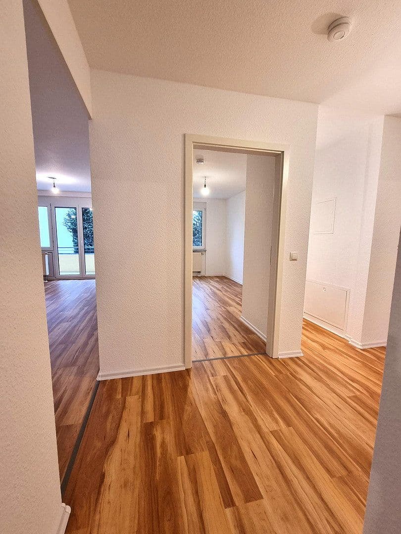 Prenájom bytu 3-izbový 83 m², Helga-Barth-Straße 7, Bretten, Bádensko-Wurttembersko Prenájom bytu 3-izbový 83 m², Helga-Barth-Straße 7, Bretten, Bádensko-Wurttembersko