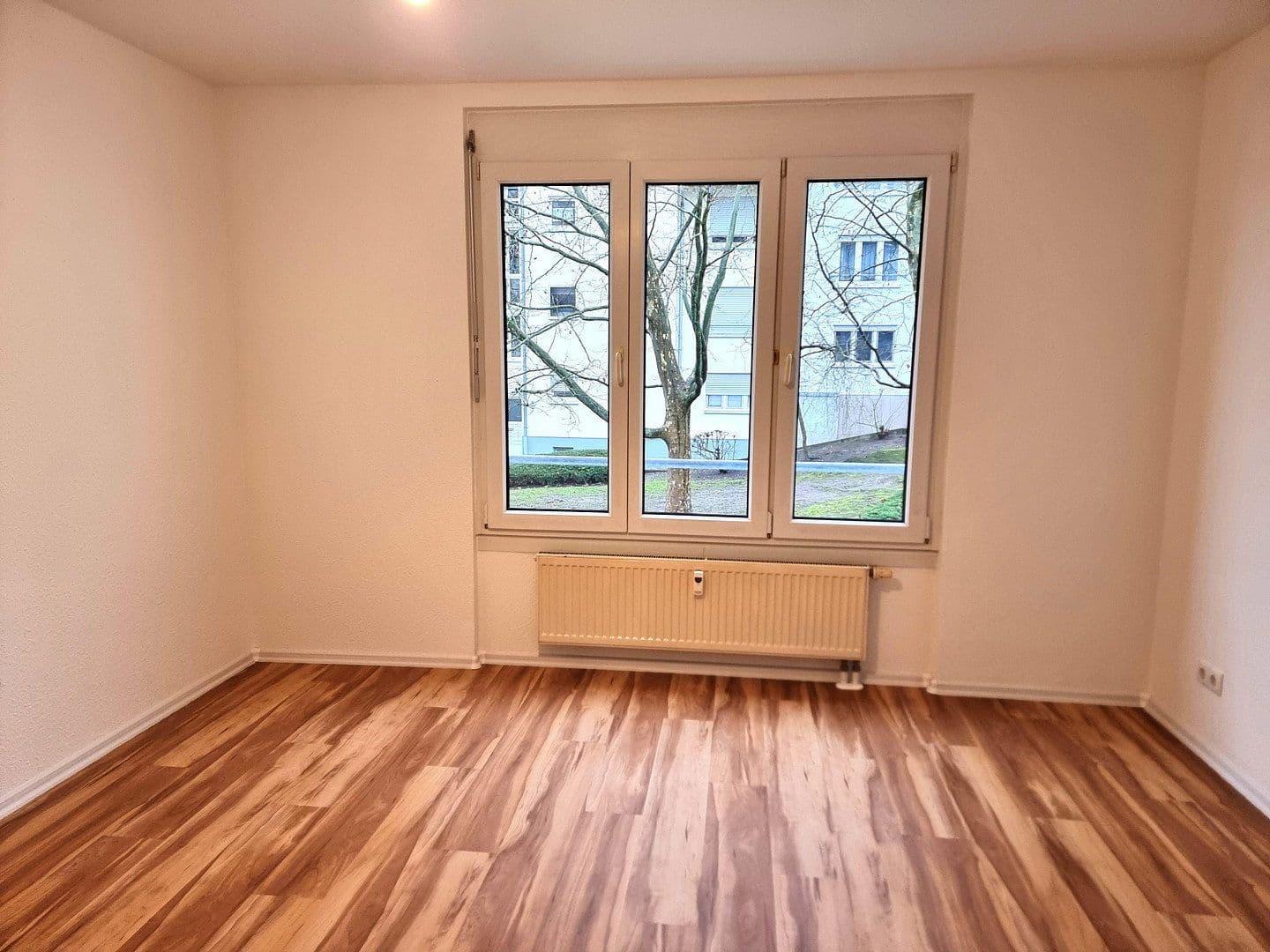 Prenájom bytu 3-izbový 83 m², Helga-Barth-Straße 7, Bretten, Bádensko-Wurttembersko Prenájom bytu 3-izbový 83 m², Helga-Barth-Straße 7, Bretten, Bádensko-Wurttembersko