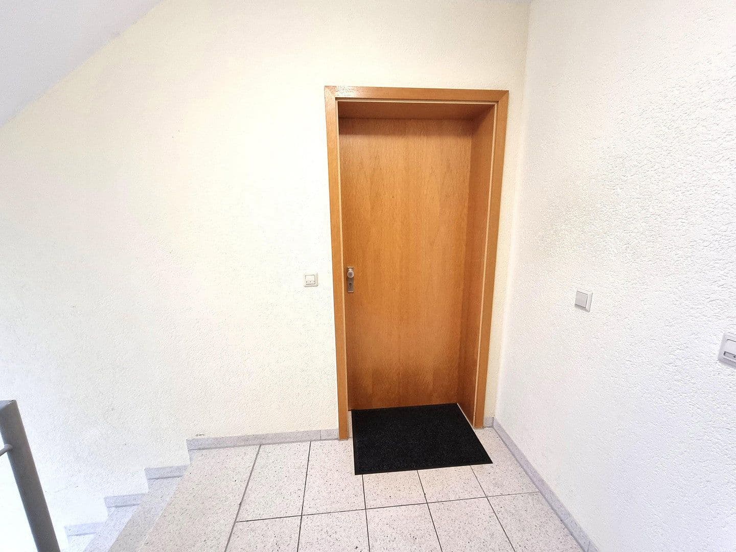 Prenájom bytu 3-izbový 83 m², Helga-Barth-Straße 7, Bretten, Bádensko-Wurttembersko Prenájom bytu 3-izbový 83 m², Helga-Barth-Straße 7, Bretten, Bádensko-Wurttembersko