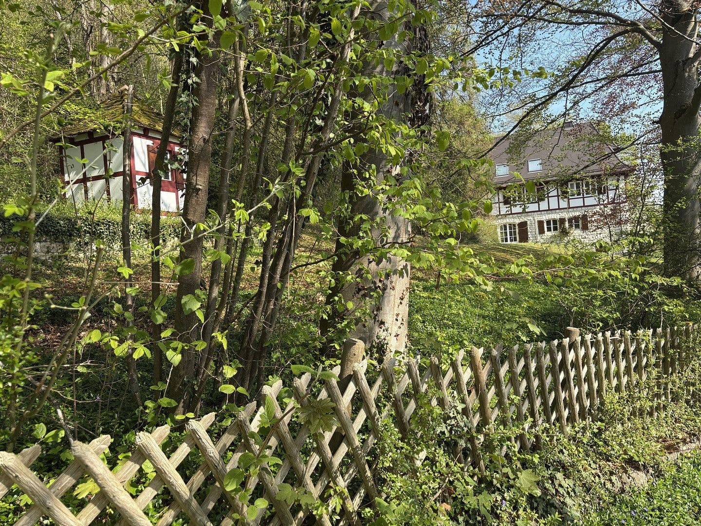 Predaj domu 312 m², pozemek 3.680 m², Westhausen, Bádensko-Wurttembersko Predaj domu 312 m², pozemek 3.680 m², Westhausen, Bádensko-Wurttembersko