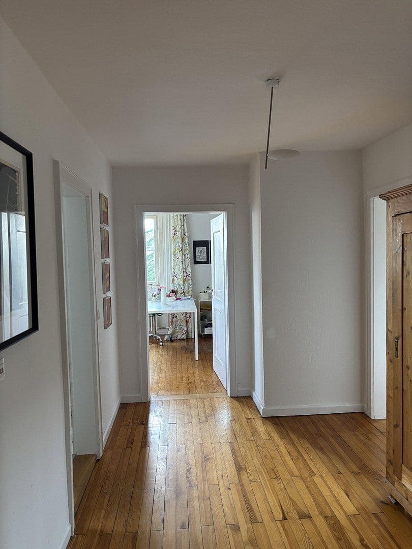 Predaj domu 312 m², pozemek 3.680 m², Westhausen, Bádensko-Wurttembersko Predaj domu 312 m², pozemek 3.680 m², Westhausen, Bádensko-Wurttembersko