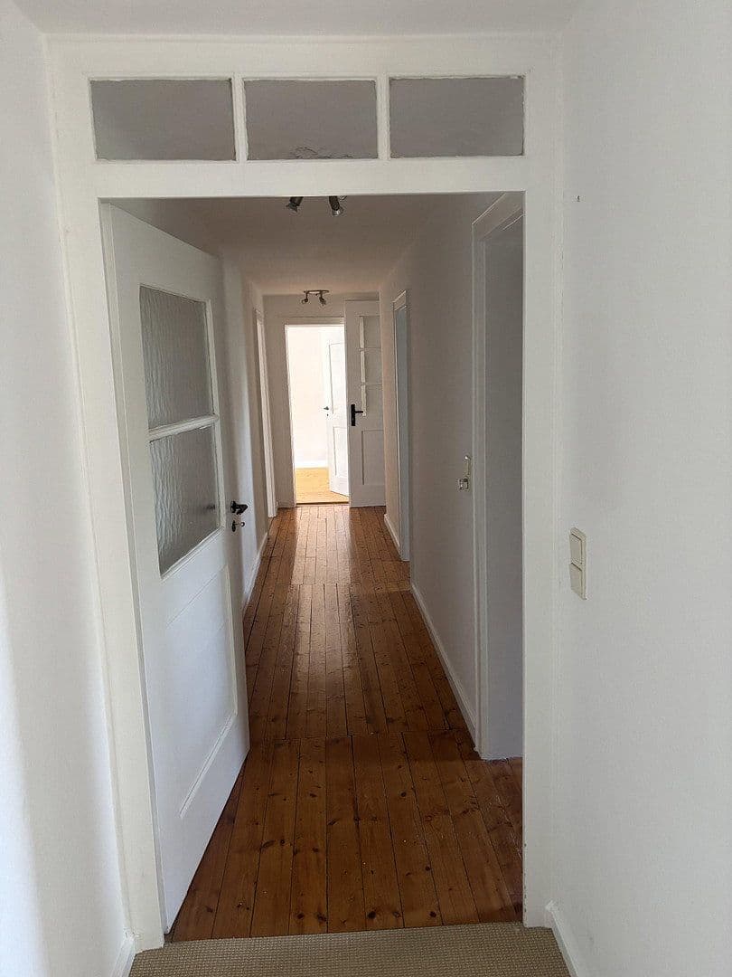 Predaj domu 312 m², pozemek 3.680 m², Westhausen, Bádensko-Wurttembersko Predaj domu 312 m², pozemek 3.680 m², Westhausen, Bádensko-Wurttembersko