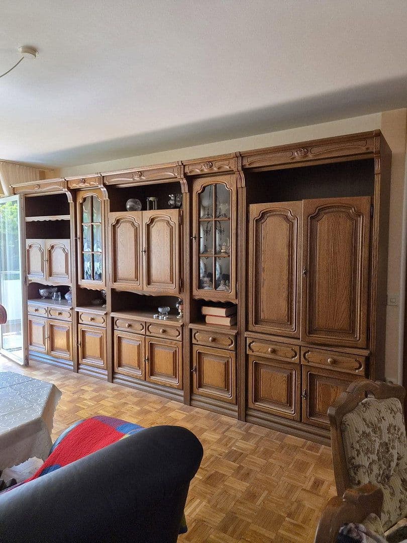 Prenájom bytu 3-izbový 74 m², Höhenberger Straße 21, Köln, Severné Porýnie - Westfálsko Prenájom bytu 3-izbový 74 m², Höhenberger Straße 21, Köln, Severné Porýnie - Westfálsko