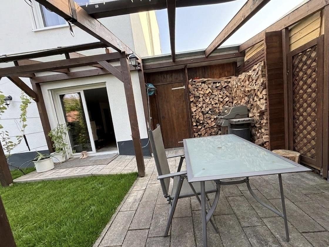 Predaj domu 164 m², pozemek 156 m², Steinen, Bádensko-Wurttembersko Predaj domu 164 m², pozemek 156 m², Steinen, Bádensko-Wurttembersko