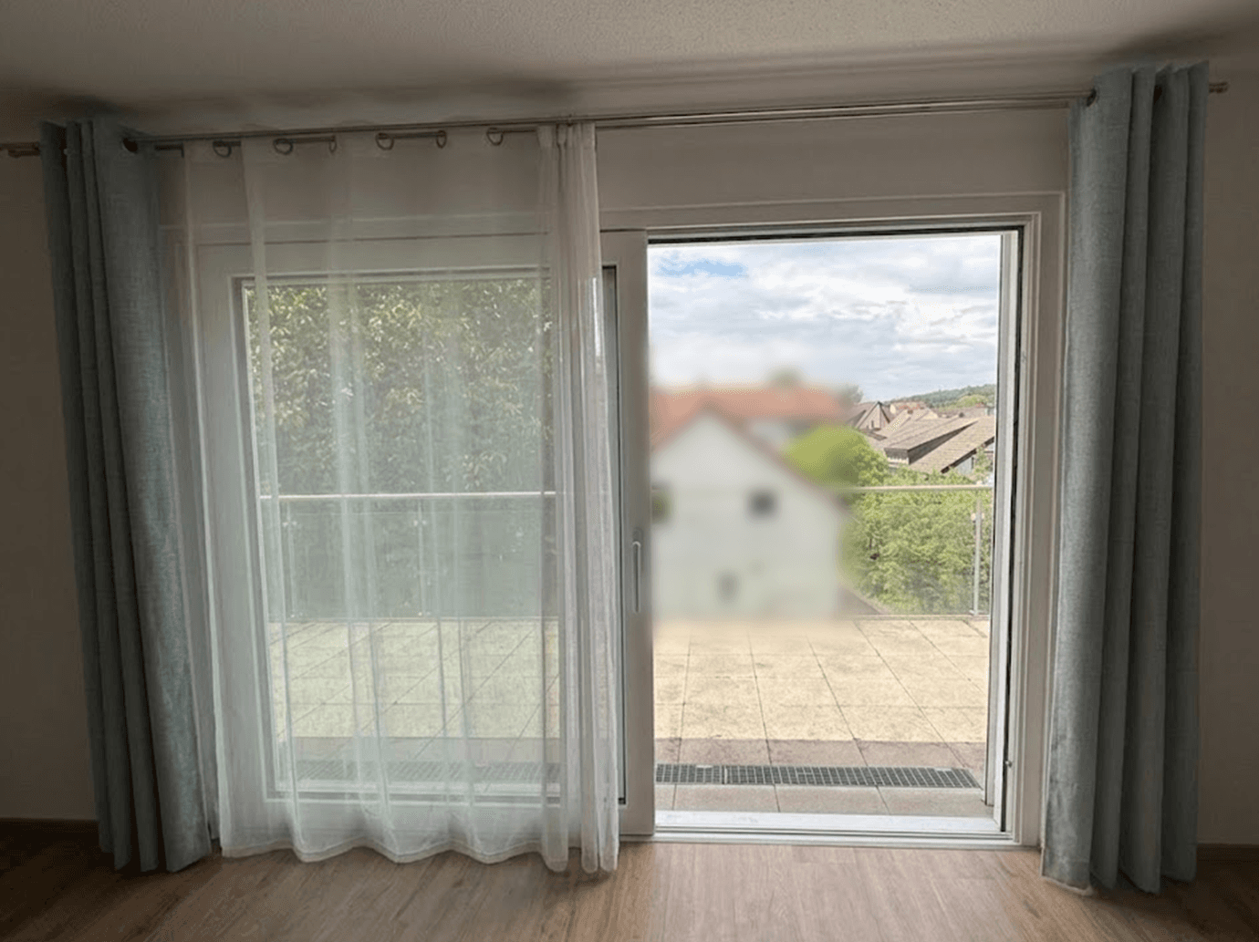 Predaj domu 164 m², pozemek 156 m², Steinen, Bádensko-Wurttembersko Predaj domu 164 m², pozemek 156 m², Steinen, Bádensko-Wurttembersko