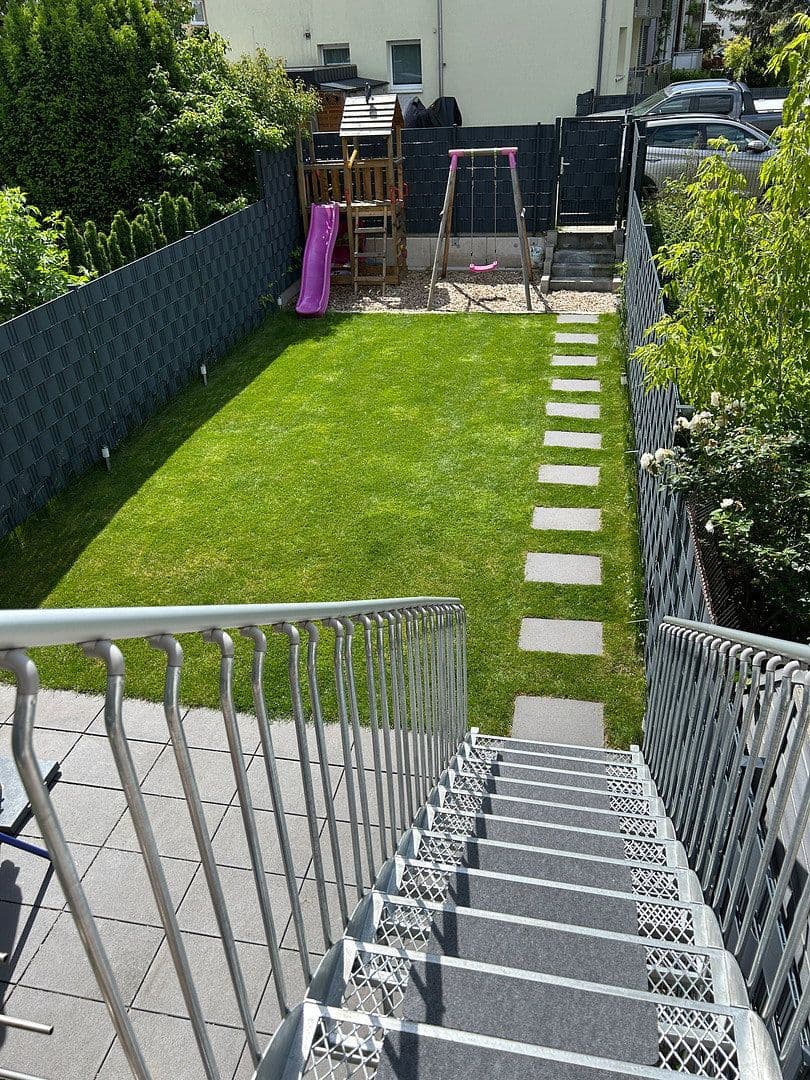 Predaj domu 125 m², pozemek 171 m², Mannheim, Bádensko-Wurttembersko Predaj domu 125 m², pozemek 171 m², Mannheim, Bádensko-Wurttembersko