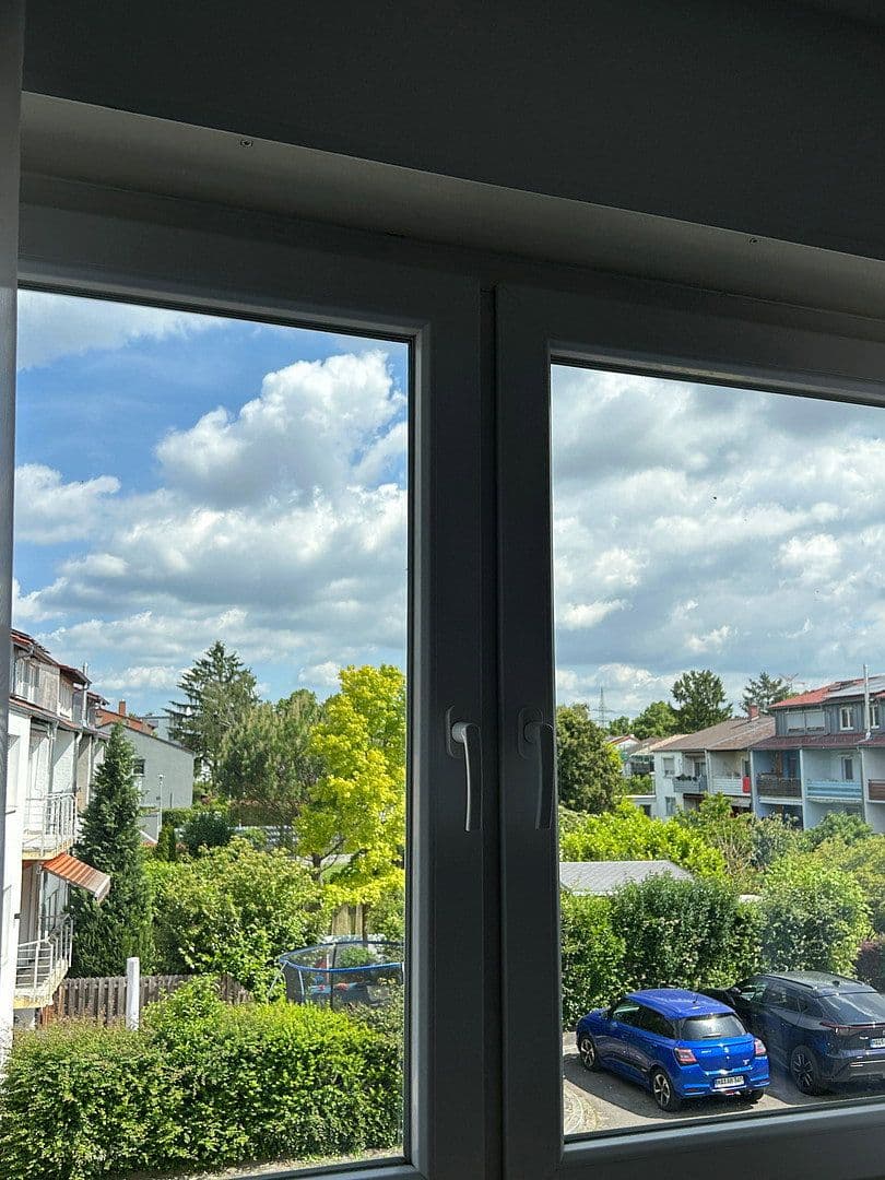 Predaj domu 125 m², pozemek 171 m², Mannheim, Bádensko-Wurttembersko Predaj domu 125 m², pozemek 171 m², Mannheim, Bádensko-Wurttembersko