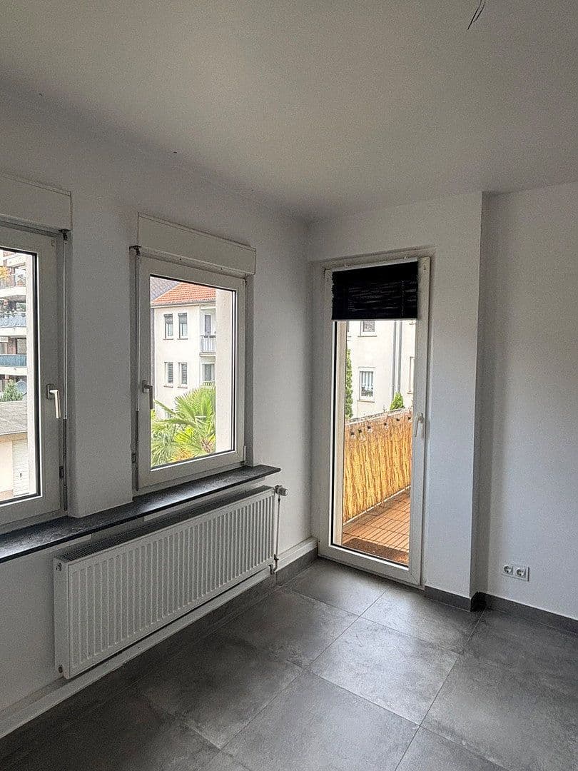 Prenájom bytu 3-izbový 60 m², Leibnizstraße 40, Mönchengladbach, Severné Porýnie - Westfálsko Prenájom bytu 3-izbový 60 m², Leibnizstraße 40, Mönchengladbach, Severné Porýnie - Westfálsko