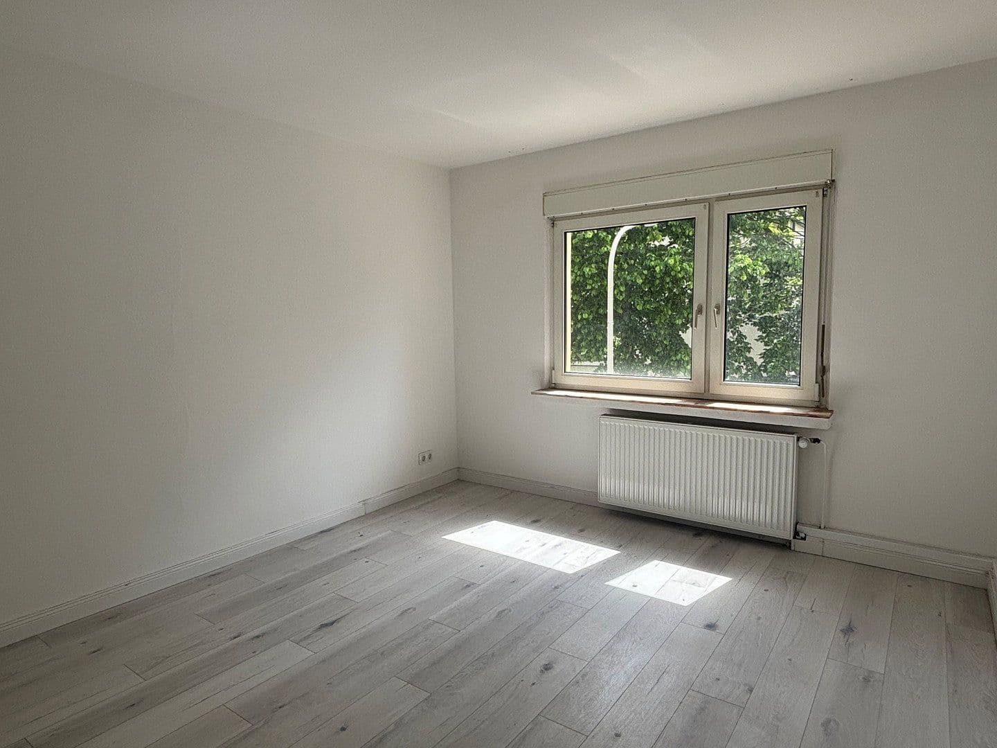 Prenájom bytu 3-izbový 60 m², Leibnizstraße 40, Mönchengladbach, Severné Porýnie - Westfálsko Prenájom bytu 3-izbový 60 m², Leibnizstraße 40, Mönchengladbach, Severné Porýnie - Westfálsko