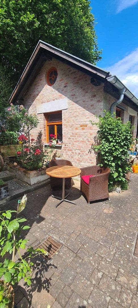 Predaj domu 151 m², pozemek 1.137 m², Amberg, Bavorsko Predaj domu 151 m², pozemek 1.137 m², Amberg, Bavorsko