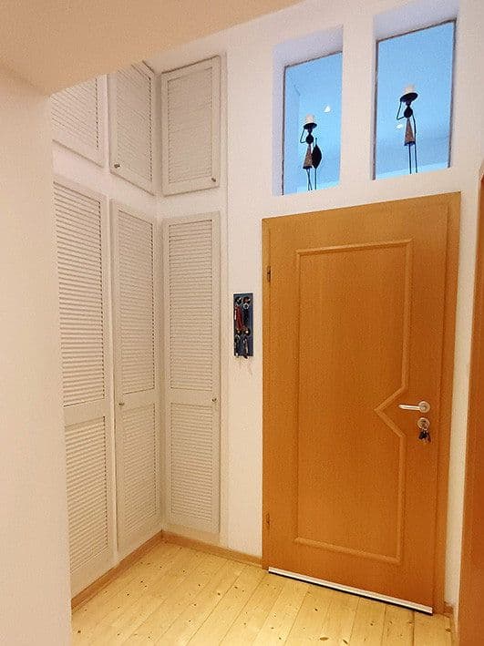 Predaj bytu 4-izbový 145 m², Essen, Severné Porýnie - Westfálsko Predaj bytu 4-izbový 145 m², Essen, Severné Porýnie - Westfálsko