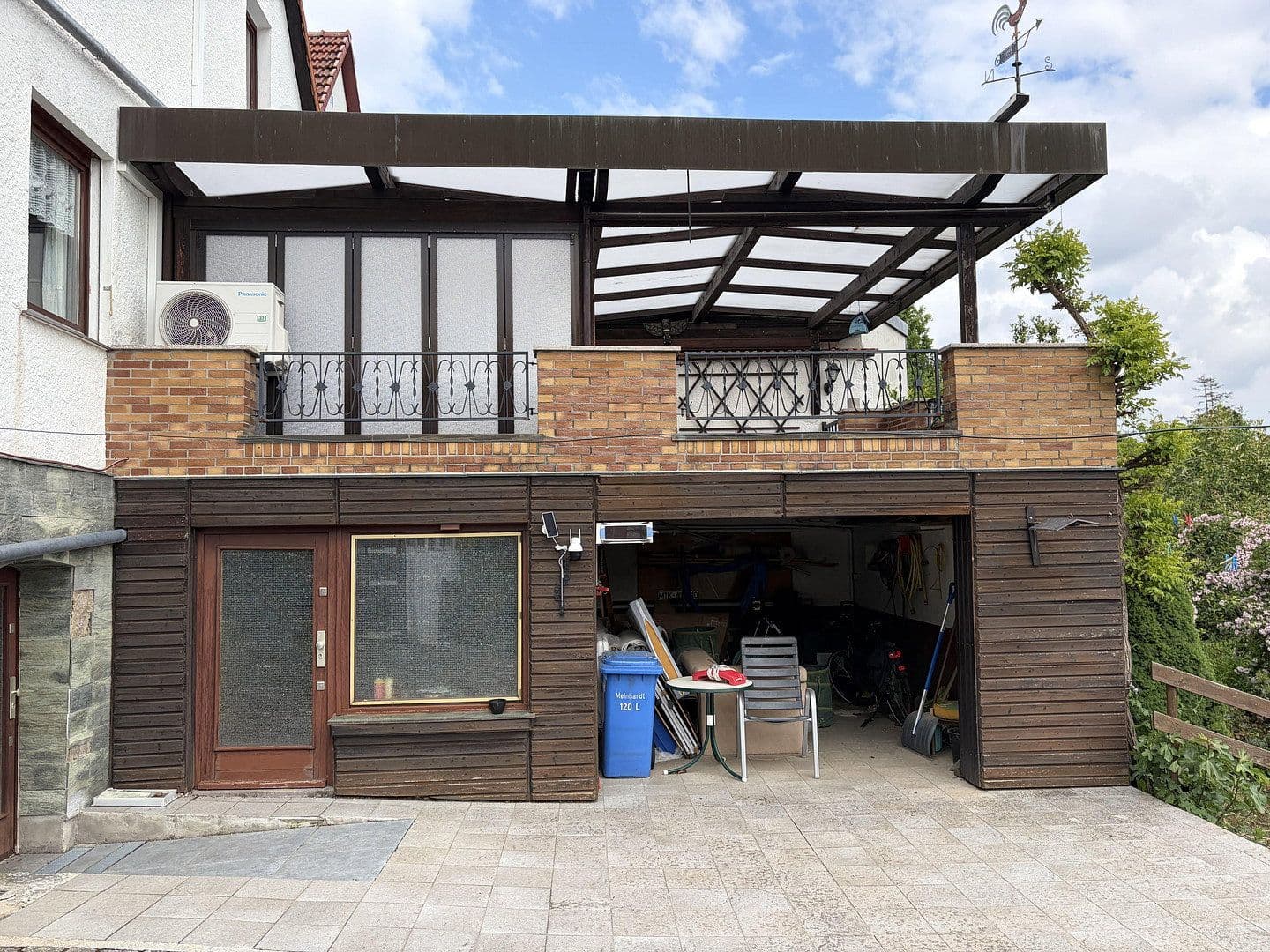 Predaj domu 117 m², pozemek 1.074 m², Schloßstraße 25, Hofheim am Taunus, Hesensko Predaj domu 117 m², pozemek 1.074 m², Schloßstraße 25, Hofheim am Taunus, Hesensko