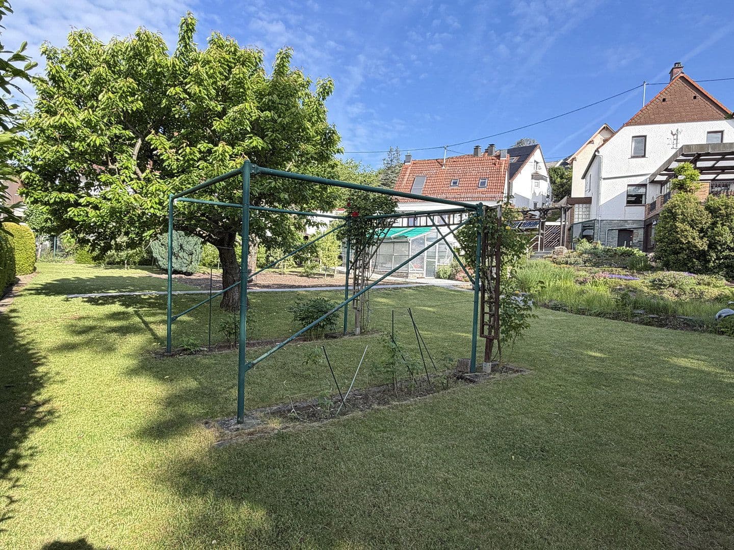 Predaj domu 117 m², pozemek 1.074 m², Schloßstraße 25, Hofheim am Taunus, Hesensko Predaj domu 117 m², pozemek 1.074 m², Schloßstraße 25, Hofheim am Taunus, Hesensko