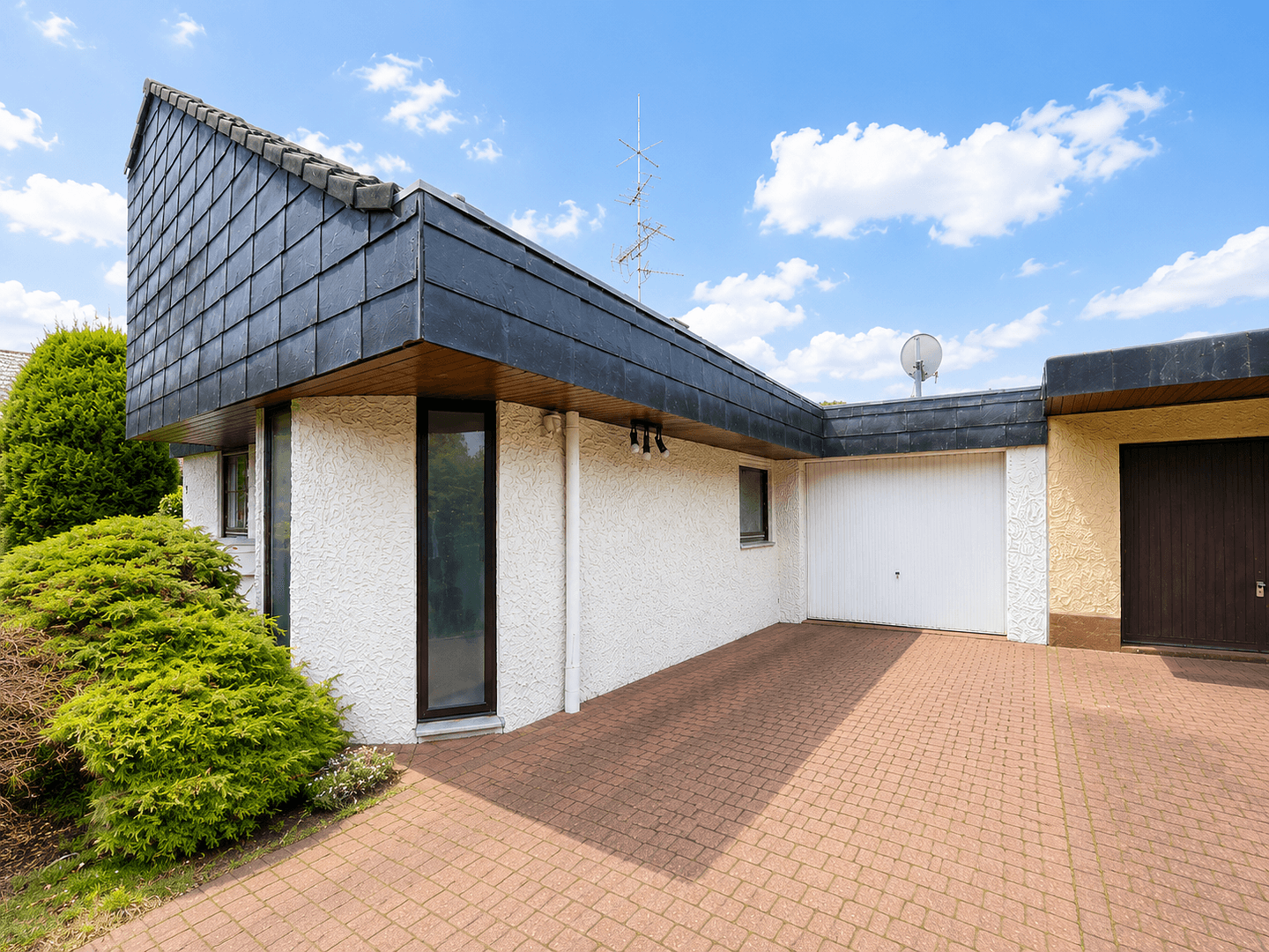Predaj domu 155 m², pozemek 605 m², Lautertal (Odenwald), Hesensko Predaj domu 155 m², pozemek 605 m², Lautertal (Odenwald), Hesensko