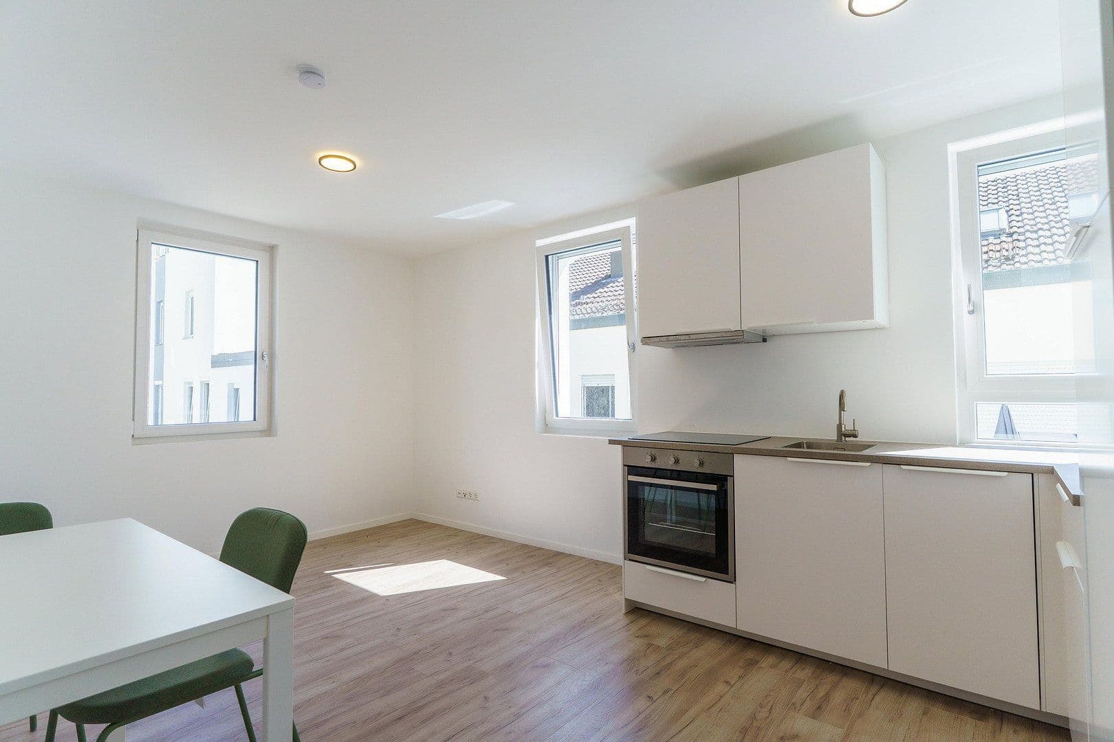 Prenájom bytu 3-izbový 53 m², Keplerstraße 12, Tübingen, Bádensko-Wurttembersko Prenájom bytu 3-izbový 53 m², Keplerstraße 12, Tübingen, Bádensko-Wurttembersko