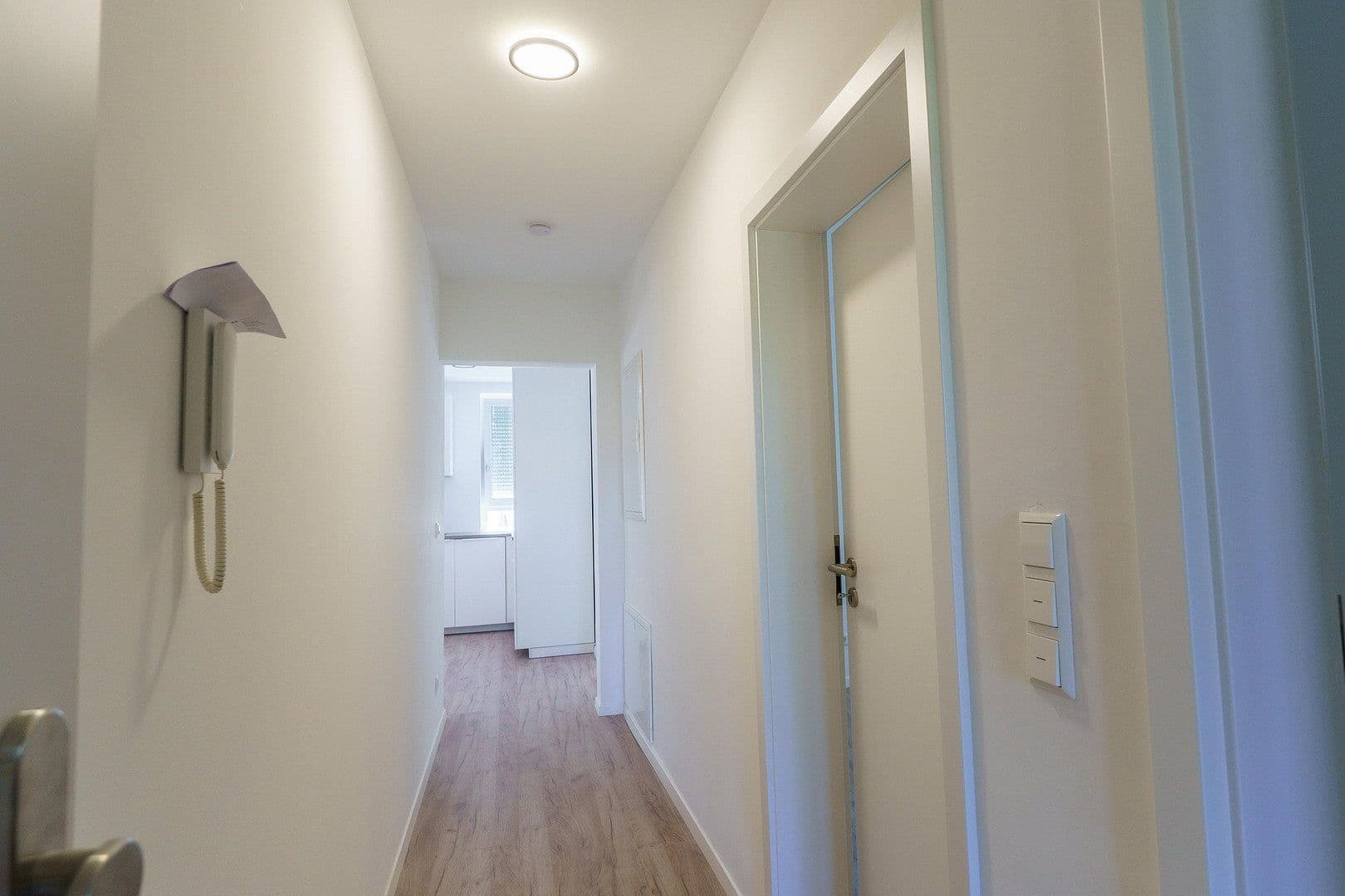 Prenájom bytu 3-izbový 53 m², Keplerstraße 12, Tübingen, Bádensko-Wurttembersko Prenájom bytu 3-izbový 53 m², Keplerstraße 12, Tübingen, Bádensko-Wurttembersko