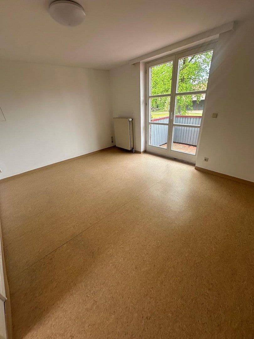 Prenájom bytu 22 m², Hauptstr.27, Wienhausen, Dolné Sasko Prenájom bytu 22 m², Hauptstr.27, Wienhausen, Dolné Sasko